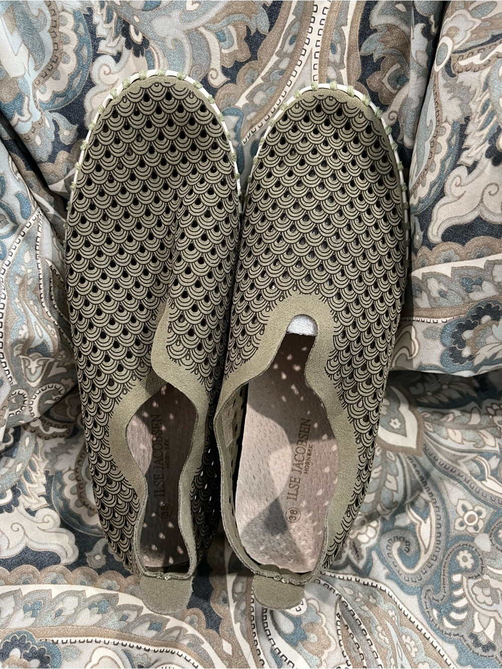Ilse Jacobsen Tulip 139 Olive Perforated Slip-On Shoe NWOT